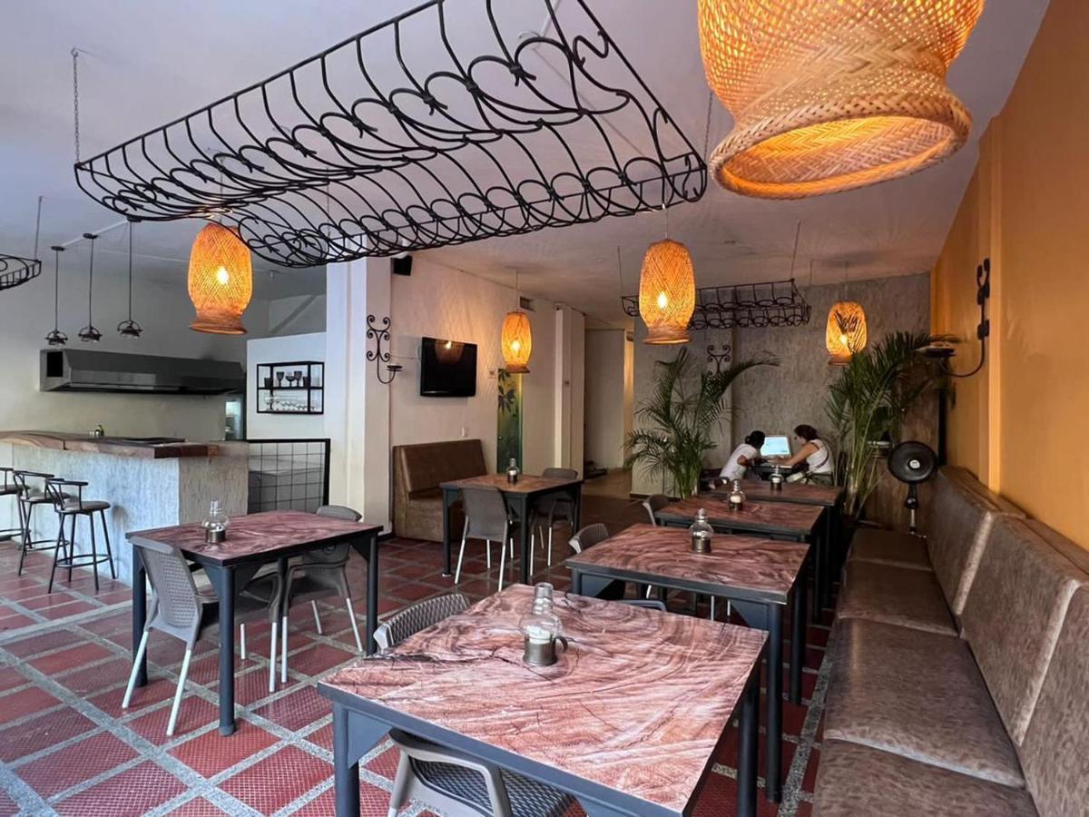 Curazao Hotel -Centro Historico- Санта-Фе-де-Антіокія Екстер'єр фото