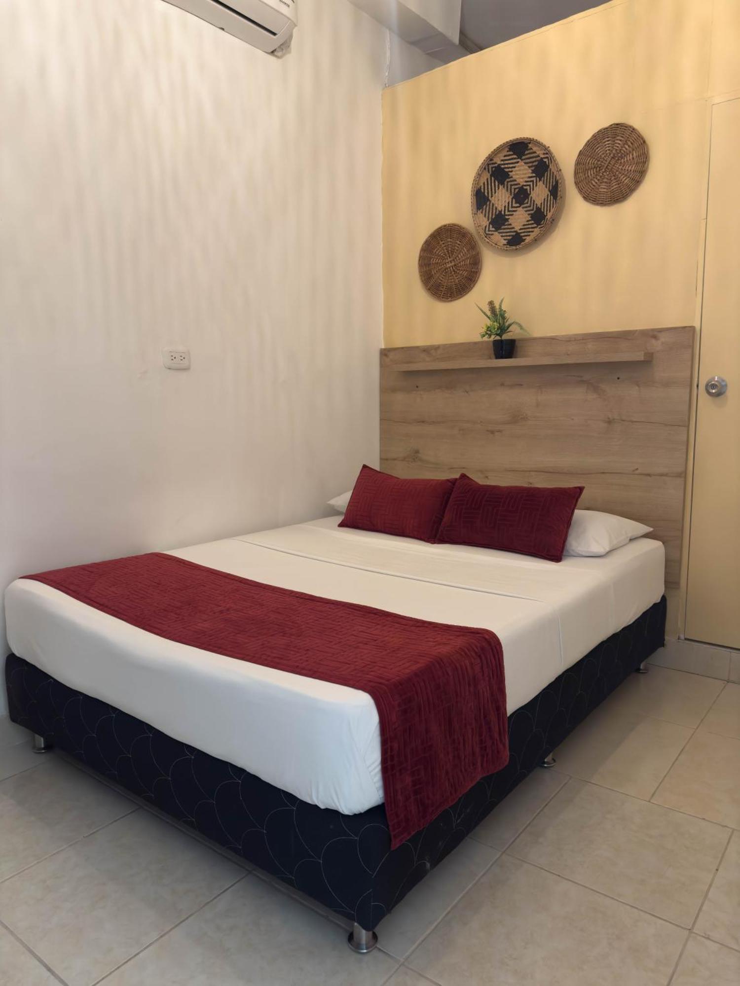 Curazao Hotel -Centro Historico- Санта-Фе-де-Антіокія Екстер'єр фото